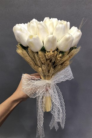 Islak Beyaz Laleli Gelin Eli Çiçeği ve Takı Kurdelesi 